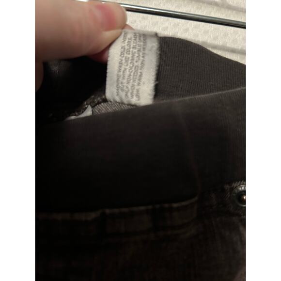 Chico’s Ultimate Fit Grey Wash Legging Jean Elastic Waist Size 1 (Medium) - Picture 4 of 10